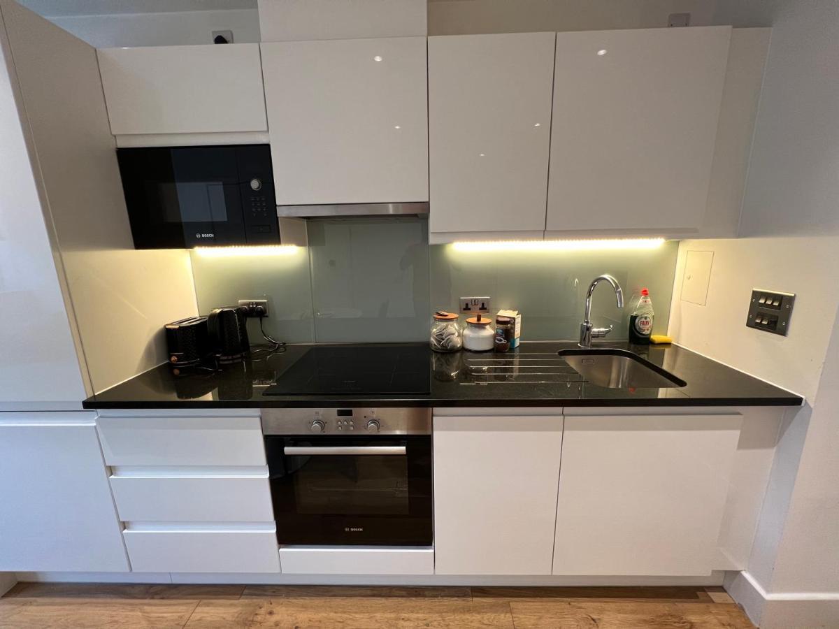 Lovely Apartment In The Centre Of Croydon Luaran gambar